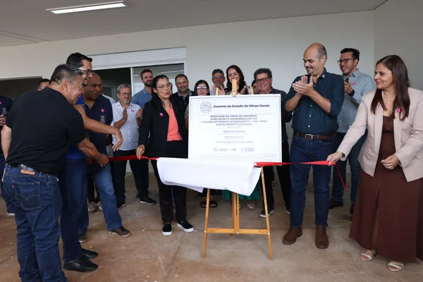 Governo de Minas vistoria obras da primeira Unidade de Pronto Atendimento de Coromandel