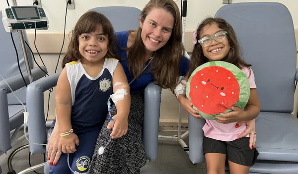 Hospital Infantil João Paulo II centraliza entrega de medicamentos de alto custo em nova farmácia e facilita rotina de pacientes