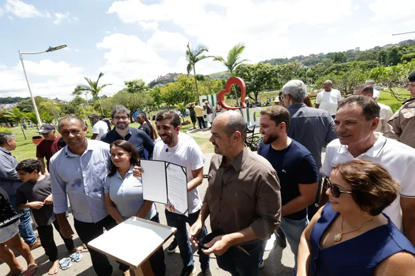 Governo de Minas transfere capital para Ipatinga e anuncia investimentos em mobilidade urbana para o Vale do Aço