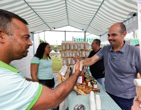 Praça de Serviços do Governo de Minas chega ao Vale do Aço com diversos atendimentos à população em Ipatinga
