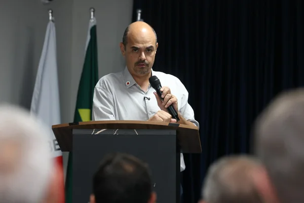 Governo de Minas transfere a capital para Ubá e anuncia pacote de investimentos para a infraestrutura da cidade