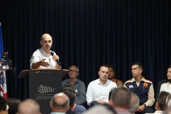 Governo de Minas transfere a capital para Ubá e anuncia pacote de investimentos para a infraestrutura da cidade