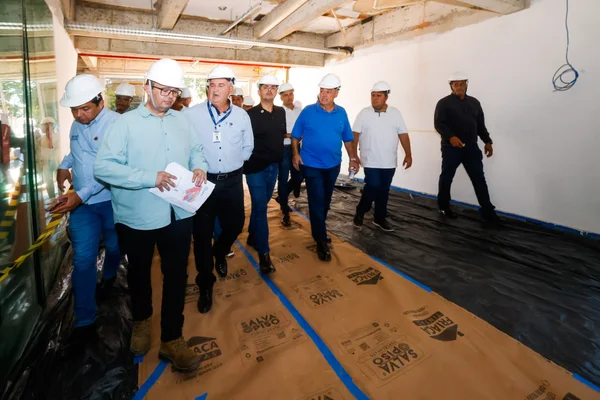 Governo de Minas vistoria obras do ambulatório de quimioterápicos da Casa de Saúde Padre Damião, em Ubá