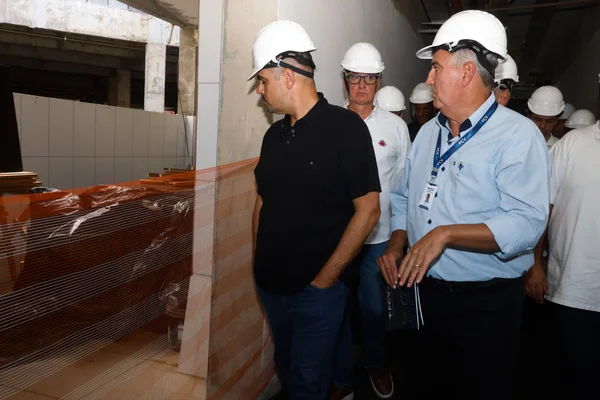 Governo de Minas vistoria obras do ambulatório de quimioterápicos da Casa de Saúde Padre Damião, em Ubá