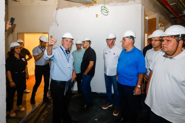 Governo de Minas vistoria obras do ambulatório de quimioterápicos da Casa de Saúde Padre Damião, em Ubá