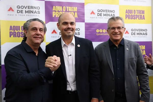 Governo de Minas transfere capital para Pouso Alegre e anuncia dois novos Colégios Tiradentes para o Sul do estado