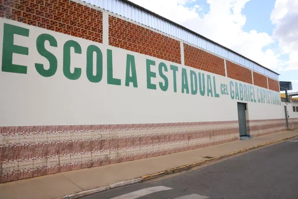 Governo de Minas vistoria entregas para a saúde e educação em São Sebastião da Bela Vista