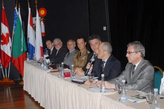 Seminário discutiu a importância da aproximação entre polícia e comunidade