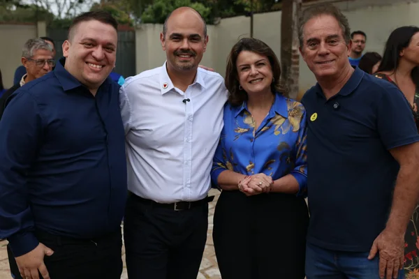 Governo de Minas vistoria entregas para a saúde e educação em São Sebastião da Bela Vista