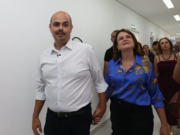 Governo de Minas vistoria entregas para a saúde e educação em São Sebastião da Bela Vista