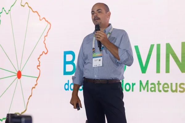 Governo de Minas anuncia custeio inédito para transporte de pacientes no Conexão Minas-Saúde 2026