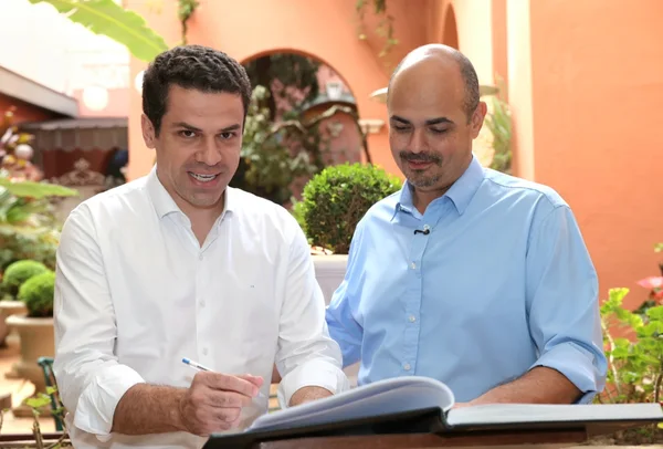 Governador empossa o novo secretário de Estado de Governo de Minas Gerais