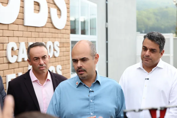 Governo de Minas inaugura UBS em Poços de Caldas e anuncia investimento de R$ 3,9 milhões para Hospital do Câncer