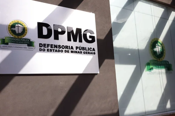 Governador empossa nova defensora pública-geral de Minas Gerais