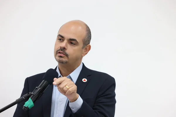 Governador empossa nova defensora pública-geral de Minas Gerais