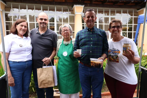 Governo de Minas participa da Praça de Serviços em Poços de Caldas e anuncia R$ 400 milhões para rodovias da região