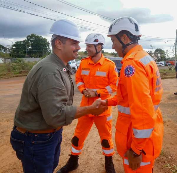 Governo de Minas vistoria obras da nova sede do Corpo de Bombeiros em Diamantina