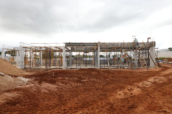 Governo de Minas vistoria obras da nova sede do Corpo de Bombeiros em Diamantina