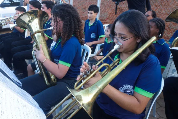 Governo de Minas entrega obras de Unidade Básica de Saúde em Santo Antônio do Itambé