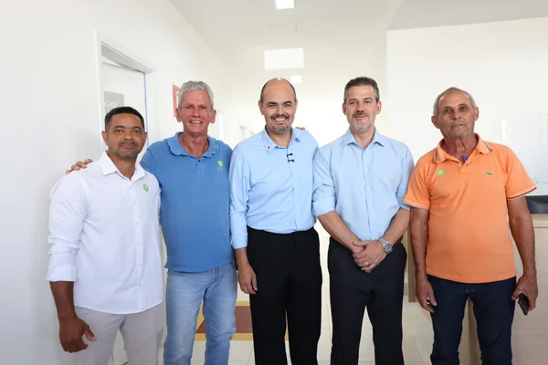 Governo de Minas entrega obras de Unidade Básica de Saúde em Cabeceira Grande