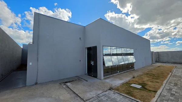 Governo de Minas vistoria obras de Unidade Básica de Saúde em Santa Rosa da Serra