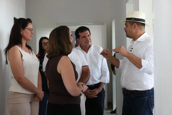 Governo de Minas vistoria obras de Unidade Básica de Saúde em Santa Rosa da Serra