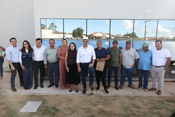Governo de Minas vistoria obras de Unidade Básica de Saúde em Santa Rosa da Serra