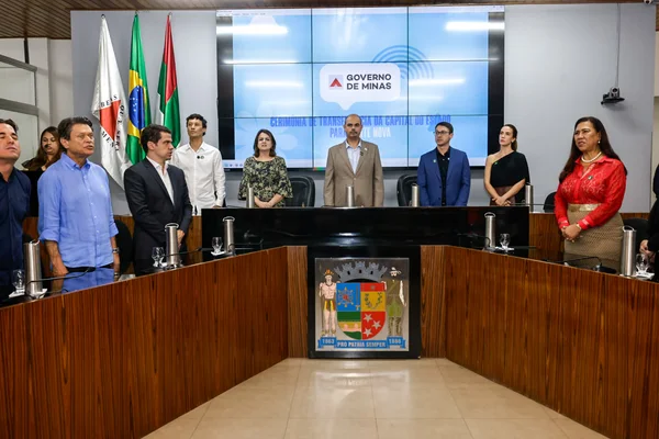 Governo de Minas transfere capital para Ponte Nova e anuncia ampliação da vacinação contra a influenza em todo o Estado