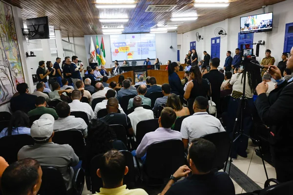 Governo de Minas transfere capital para Ponte Nova e anuncia ampliação da vacinação contra a influenza em todo o Estado