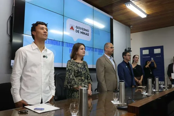Governo de Minas transfere capital para Ponte Nova e anuncia ampliação da vacinação contra a influenza em todo o Estado