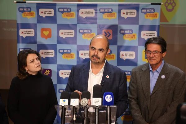 Governo de Minas transfere capital para Varginha e anuncia dois novos Colégios Tiradentes para região