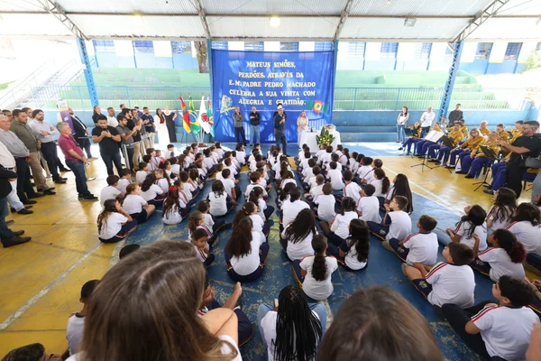 Governo de Minas anuncia recursos para fortalecer saúde e educação em Perdões