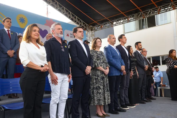 Governo de Minas transfere capital para Sete Lagoas e anuncia oito novos Colégios Tiradentes na Região Metropolitana de Belo Horizonte