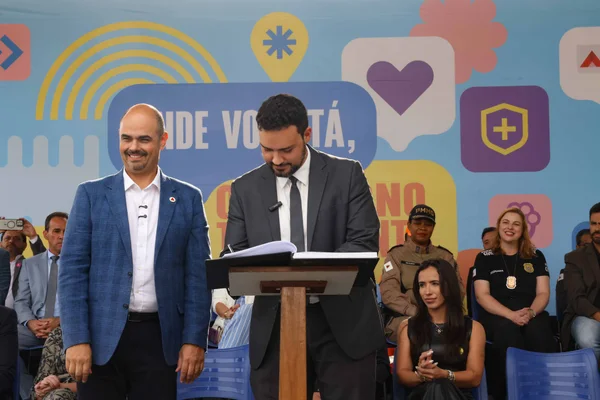 Governo de Minas transfere capital para Sete Lagoas e anuncia oito novos Colégios Tiradentes na Região Metropolitana de Belo Horizonte