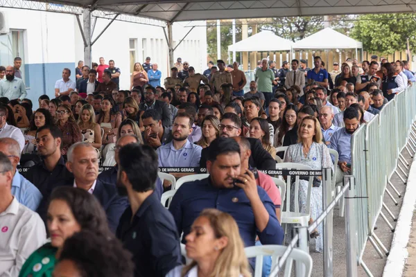 Governo de Minas transfere capital para Sete Lagoas e anuncia oito novos Colégios Tiradentes na Região Metropolitana de Belo Horizonte