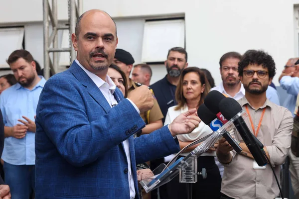 Governo de Minas transfere capital para Sete Lagoas e anuncia oito novos Colégios Tiradentes na Região Metropolitana de Belo Horizonte
