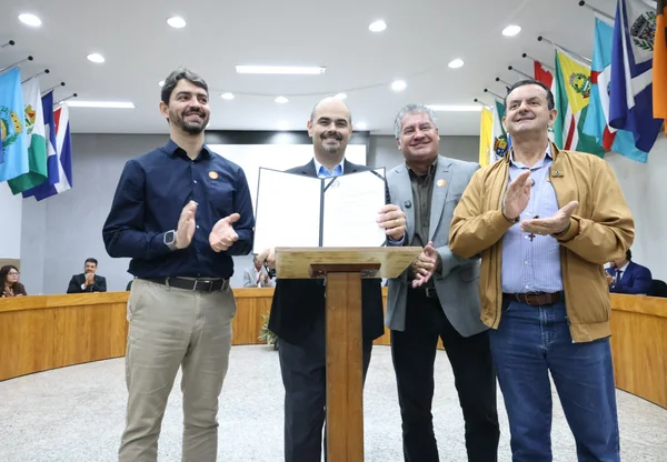 Governo de Minas transfere a capital para Passos e anuncia a construção de nova sede da Delegacia Regional de Polícia Civil na cidade
