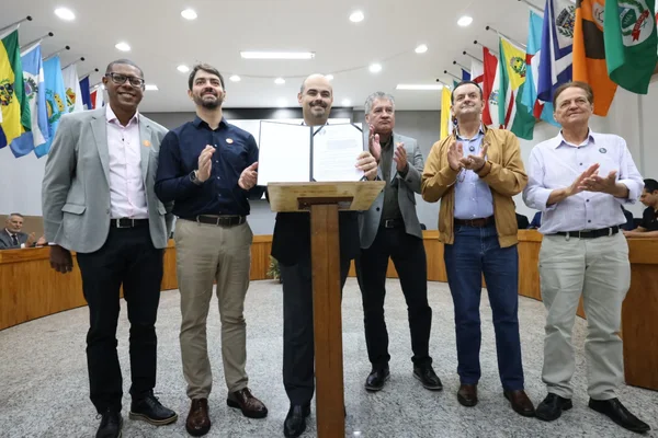Governo de Minas transfere a capital para Passos e anuncia a construção de nova sede da Delegacia Regional de Polícia Civil na cidade