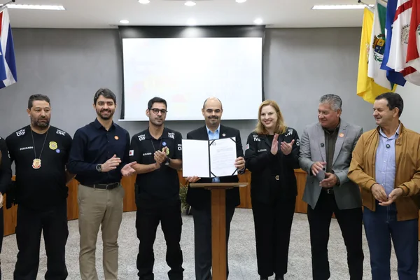 Governo de Minas transfere a capital para Passos e anuncia a construção de nova sede da Delegacia Regional de Polícia Civil na cidade