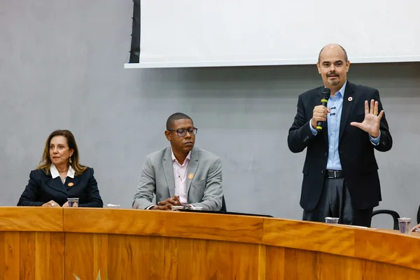 Governo de Minas transfere a capital para Passos e anuncia a construção de nova sede da Delegacia Regional de Polícia Civil na cidade