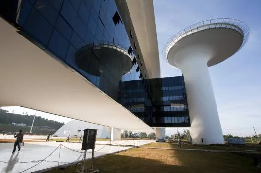 A obra representa um novo polo de desenvolvimento para Belo Horizonte