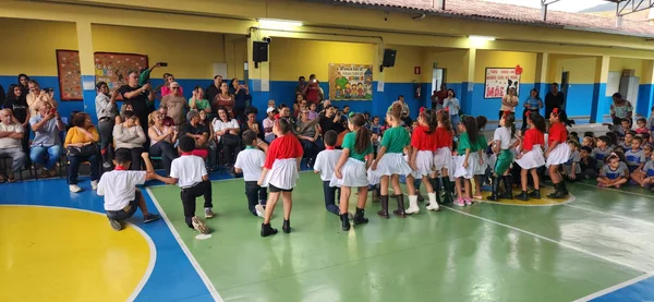 Escolas estaduais de Minas transformam a Copa do Mundo em aprendizado
