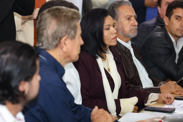 Governo de Minas anuncia mais de R$400 milhões em obras e projetos de infraestrutura rodoviária para o Centro-Oeste do Estado