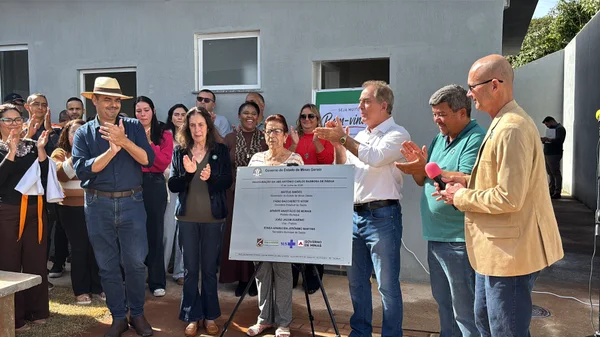 Governo de Minas entrega obras de Unidade Básica de Saúde em Cana Verde