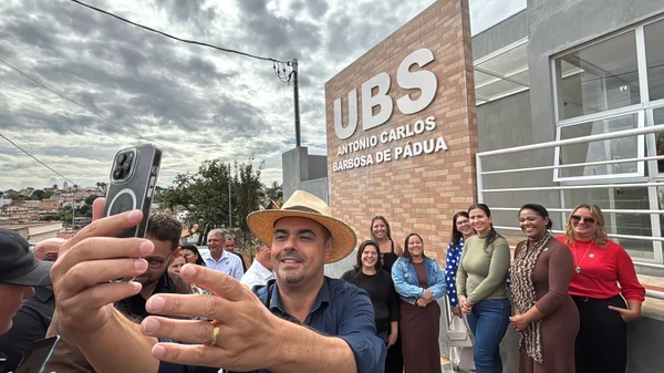 Governo de Minas entrega obras de Unidade Básica de Saúde em Cana Verde