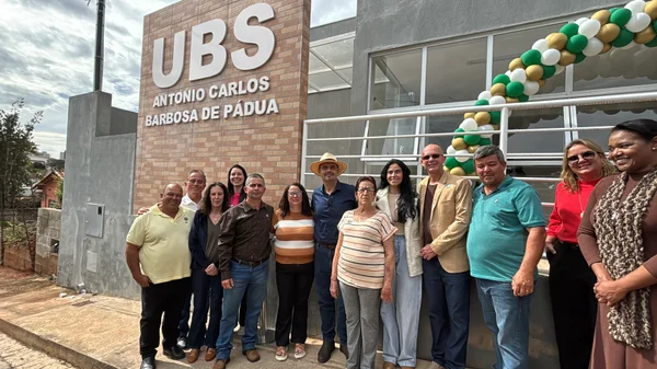 Governo de Minas entrega obras de Unidade Básica de Saúde em Cana Verde