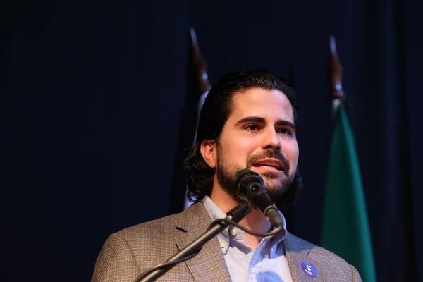 Governo de Minas transfere capital para Governador Valadares e anuncia R$ 2,8 bilhões do Acordo do Rio Doce para região atingida por rompimento de barragem