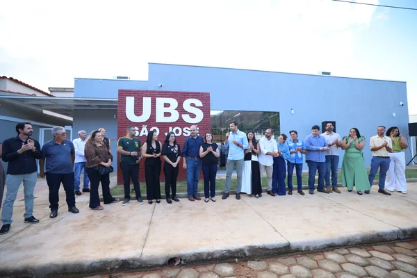 Governo de Minas vistoria obras finais de nova UBS em Capitão Andrade