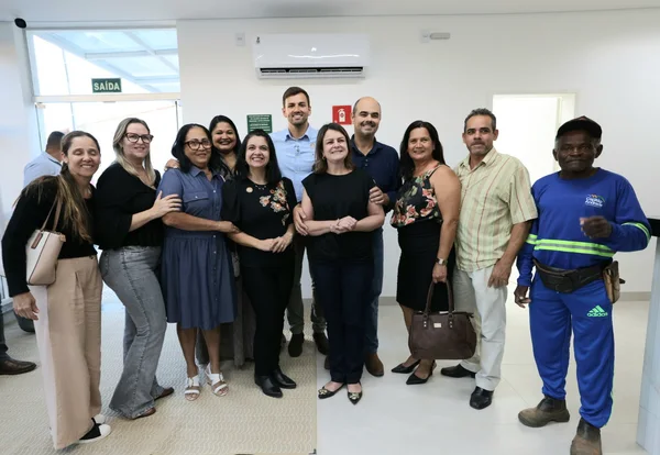 Governo de Minas vistoria obras finais de nova UBS em Capitão Andrade