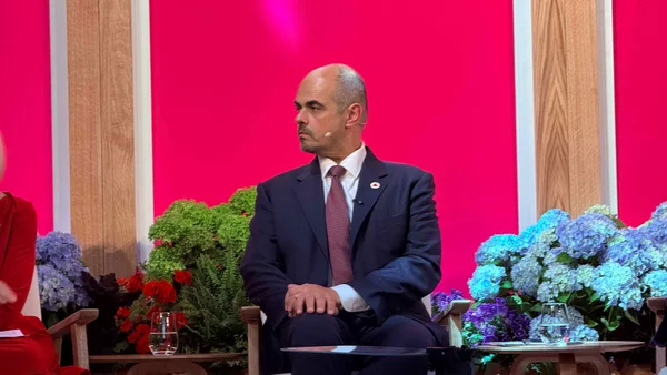 Governo de Minas participa de encontro com secretário-geral da ONU durante agenda climática em Londres